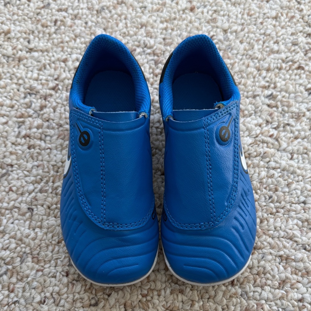 Nike JR Legend 10 Club FG/MG PS Blue Soccer Cleats - Picture 2 of 5